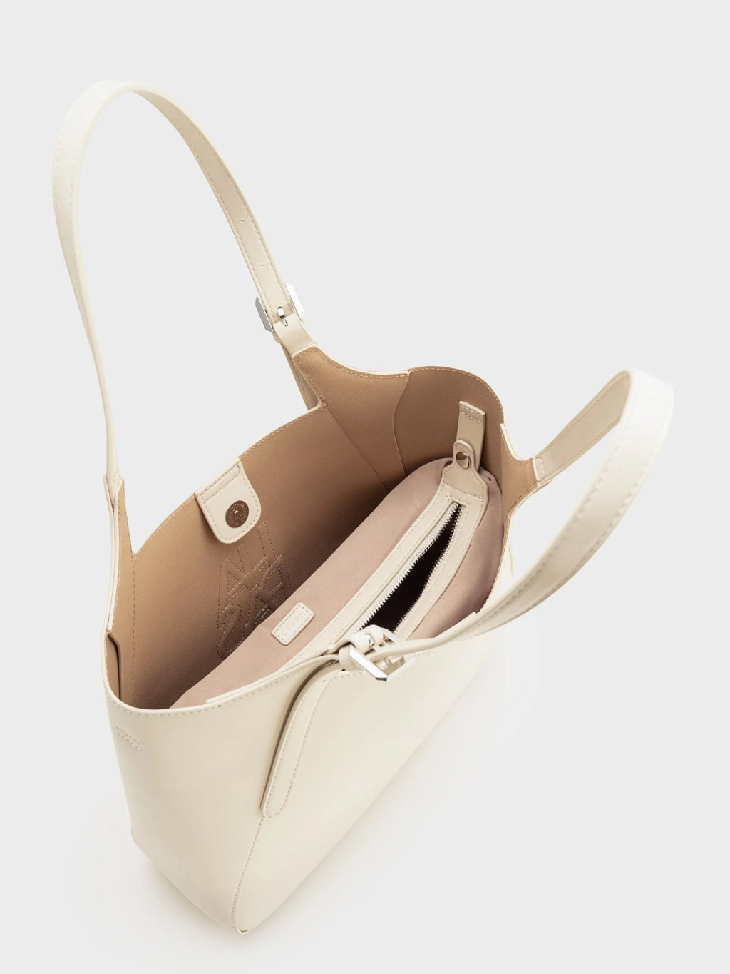 Camel Embossed Tote Bag, Size 33