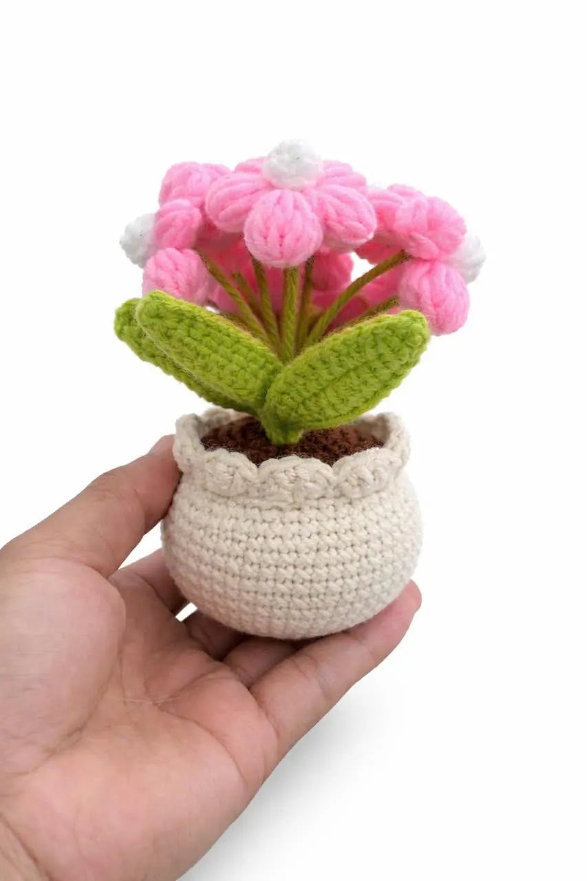 Handmade Crochet Flower Pot – Pink Amigurumi Flowers in Mini Crochet Planter, Cute Desk Decor, Long-Lasting Gift