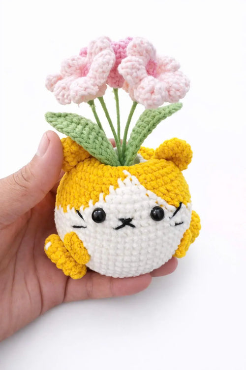 Handmade Crochet Cat Flower Pot – Cute Cat Planter Amigurumi with Pink Flowers, Cat Lover Gift, Desk Decor
