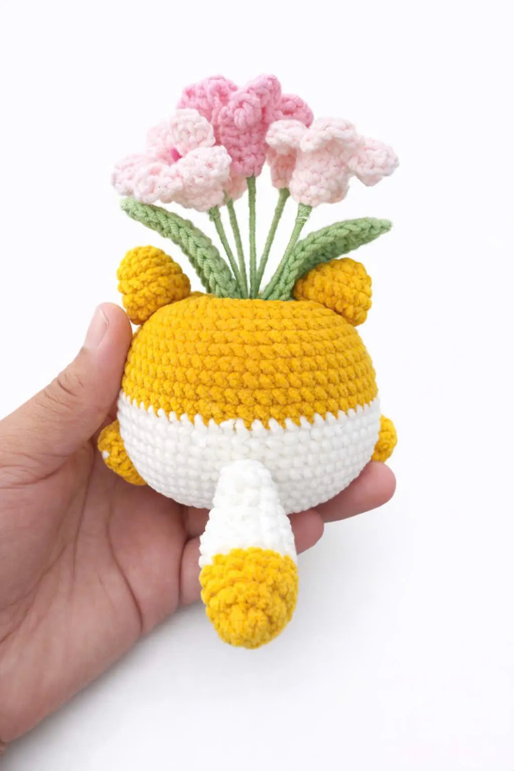Handmade Crochet Cat Flower Pot – Cute Cat Planter Amigurumi with Pink Flowers, Cat Lover Gift, Desk Decor