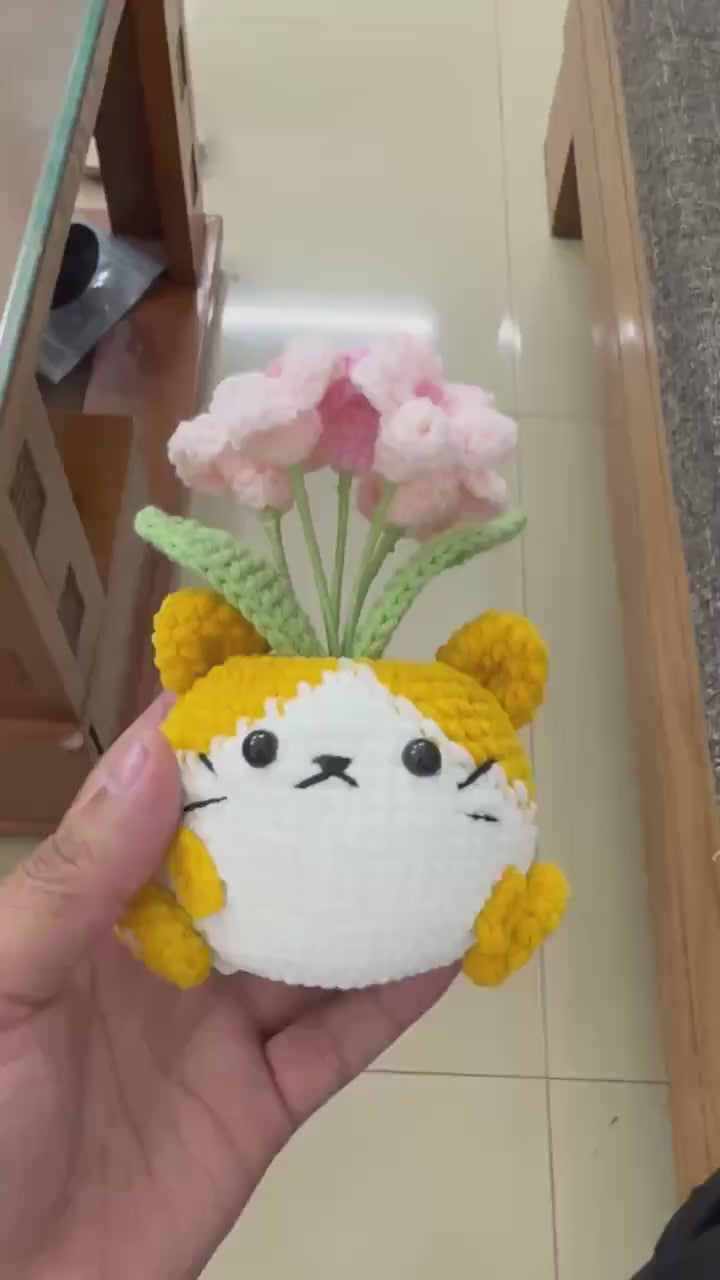 Handmade Crochet Cat Flower Pot – Cute Cat Planter Amigurumi with Pink Flowers, Cat Lover Gift, Desk Decor