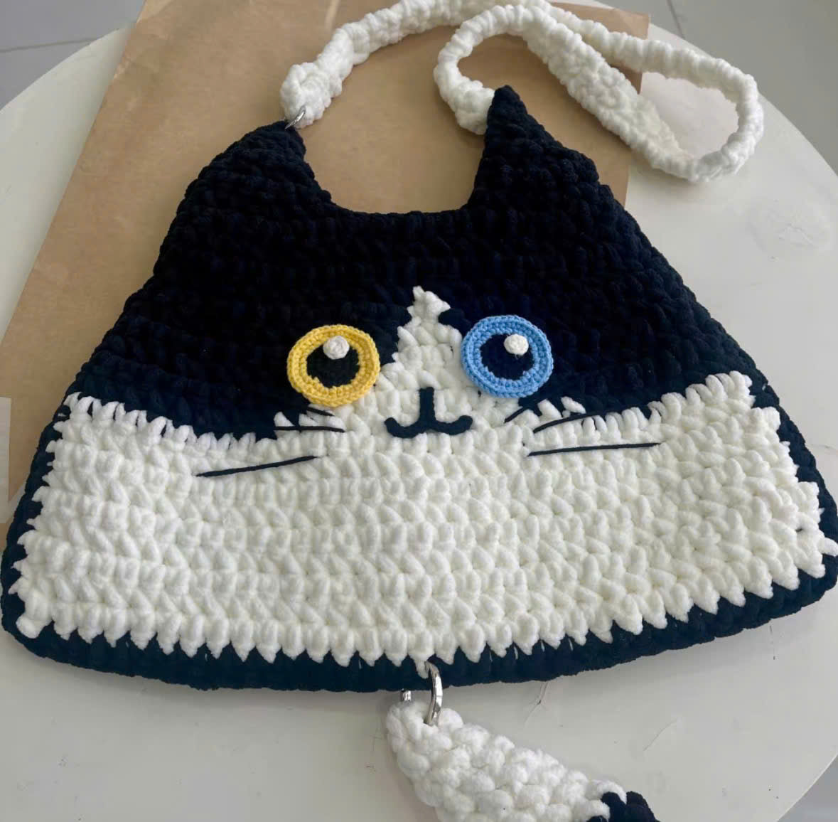 Handmade Crochet Cat Shoulder Bag – Cute Plush Kitty Crossbody Bag