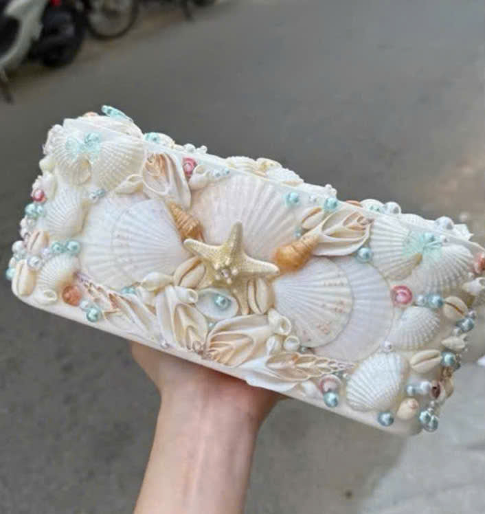 Handmade Seashell Tissue Box Cover  Coastal Pearl Decor with Starfish & Pink Shells