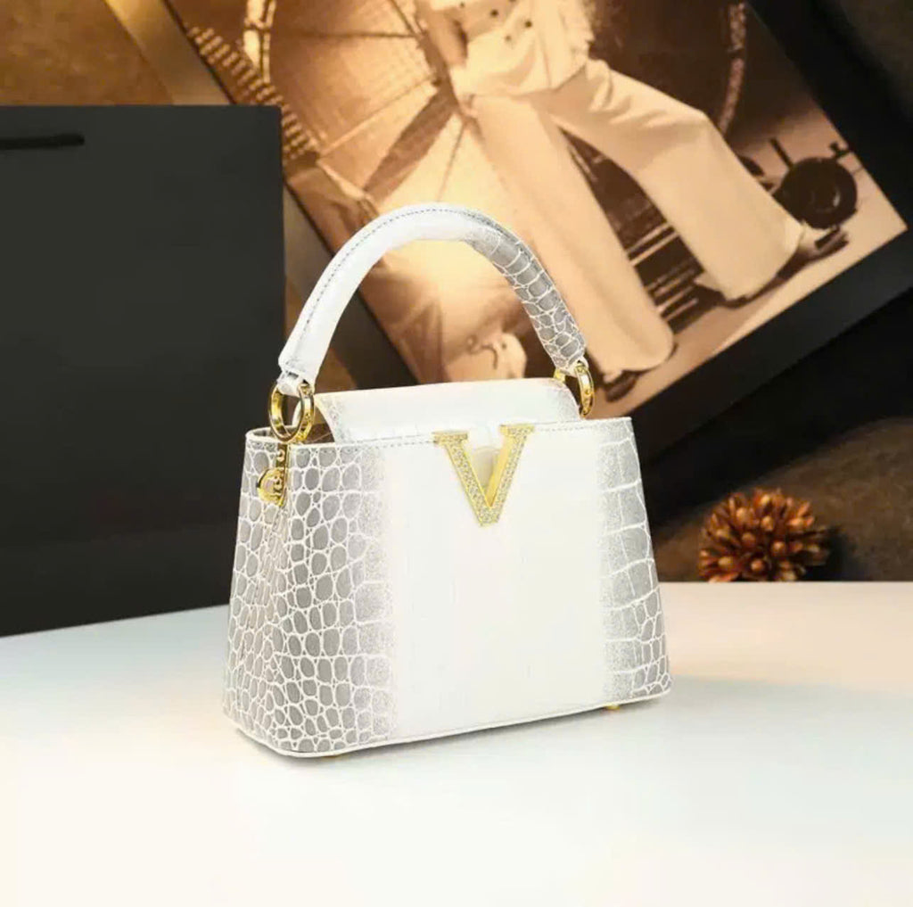 VM FASHION KISS Crocodile  Women Handbags Diamonds V Small Shoulder Messenger Portable Crossbody Bags