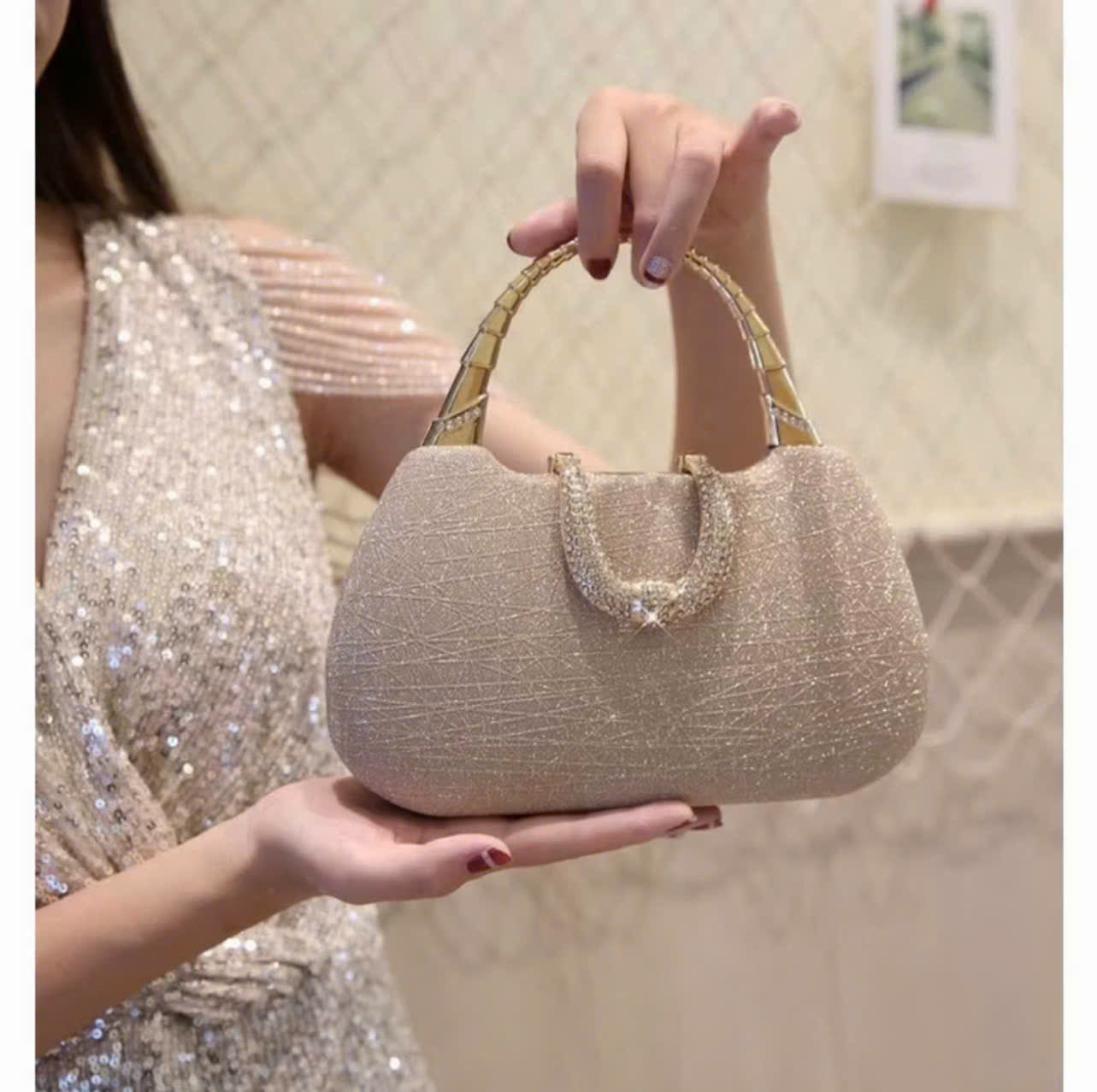 Elegant women's party handbag – sparkling sequin leather